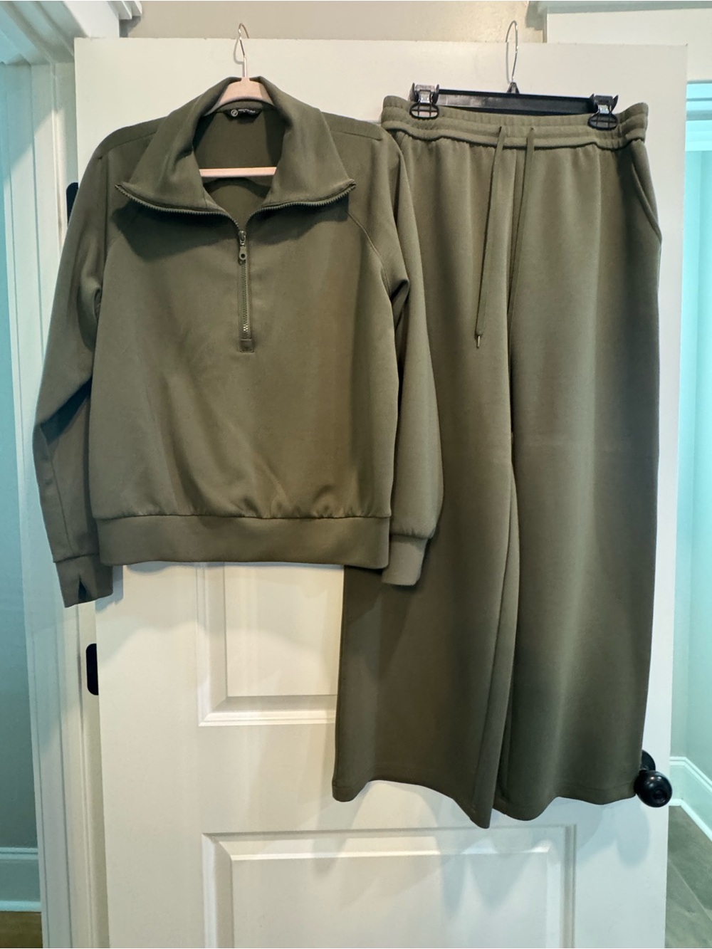Women’s Olive Green Pantsuit Set - Relaxed Zip Pullover & Wide-Leg Pants